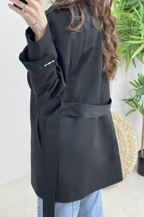 XHAKETË NJË NGJYRËSHE ME KOPSA PËR FEMRA NË NGJYRËN E ZEZË - 2