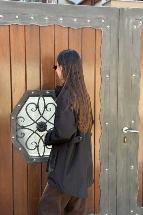 XHAKETE NJE NGJYRESHE ME ZINXHIR DHE BUTONA PER FEMRA NE NGJYRE TE ZEZE - 2