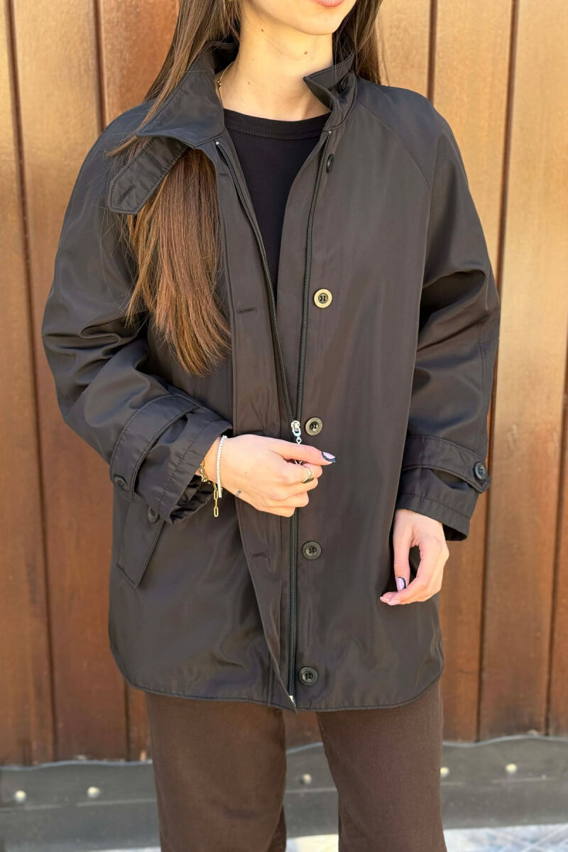 XHAKETE NJE NGJYRESHE ME ZINXHIR DHE BUTONA PER FEMRA NE NGJYRE TE ZEZE - 4