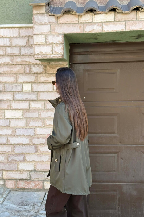 XHAKETE NJE NGJYRESHE ME ZINXHIR DHE BUTONA PER FEMRA NE NGJYRE ULLI - 3