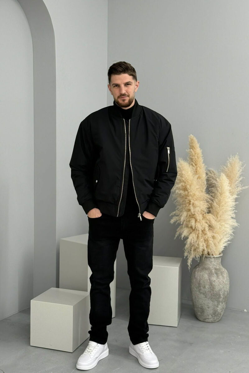 XHAKETË NJË NGJYRËSHE PËR MESHKUJ NË NGJYRË TË ZEZË - 6