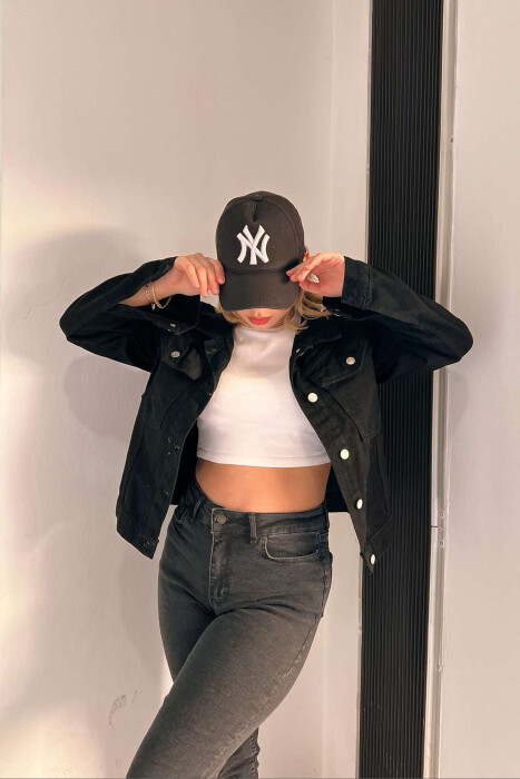 XHAKETË NJË NGJYRËSHE XHINS PËR FEMRA NË NGJYRËN E ZEZË - KLAUDIO FASHION