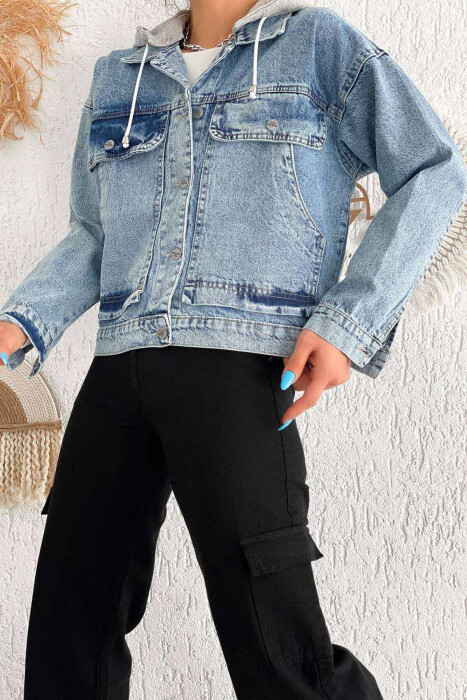 XHAKETË XHINS ME KAPUC PËR FEMRA NË NGJYRËN BLU E ZBARDHUR - 5