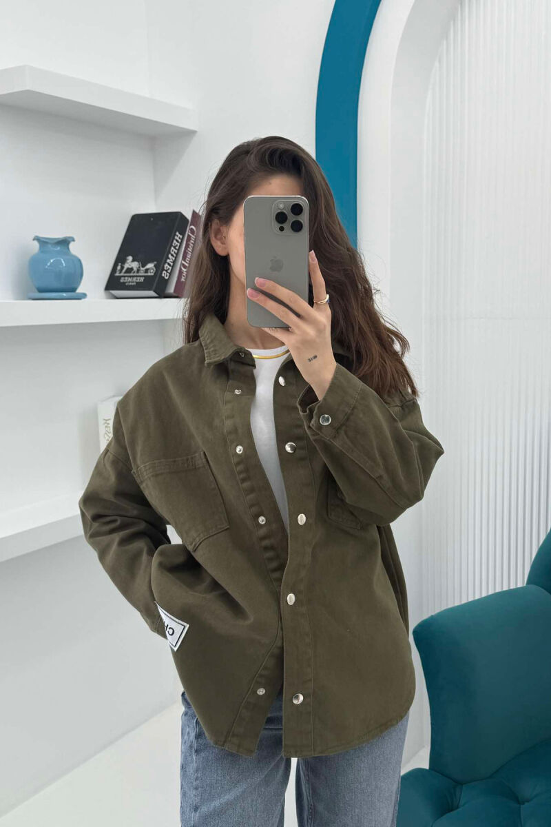 XHAKETË XHINS ME KOPSA PËR FEMRA NË NGJYRËN JESHILE - 1