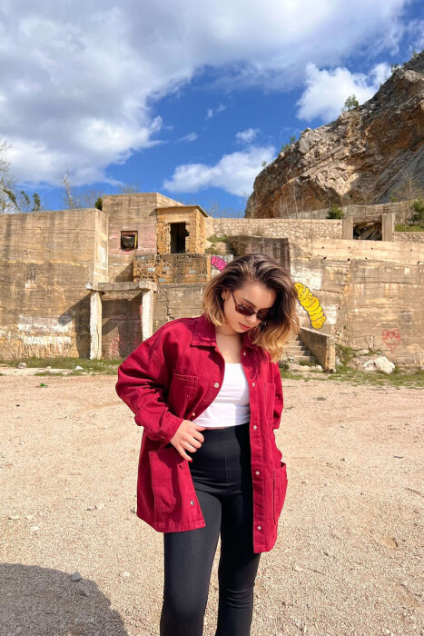 XHAKETË XHINS ME XHEPA PËR FEMRA NË NGJYRËN VISHNJË - 2