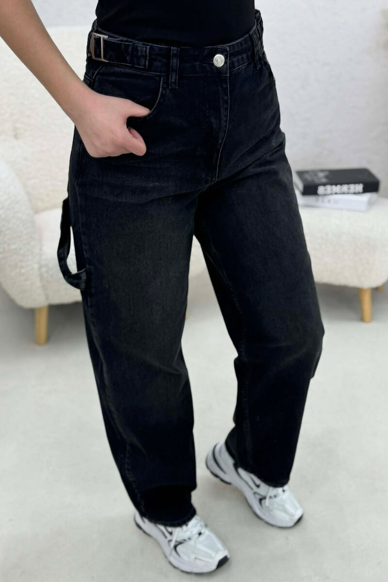 XHINSE PËR FEMRA ME DETAJIN E RRIPAVE NË NGJYRË TE ZEZE - 6