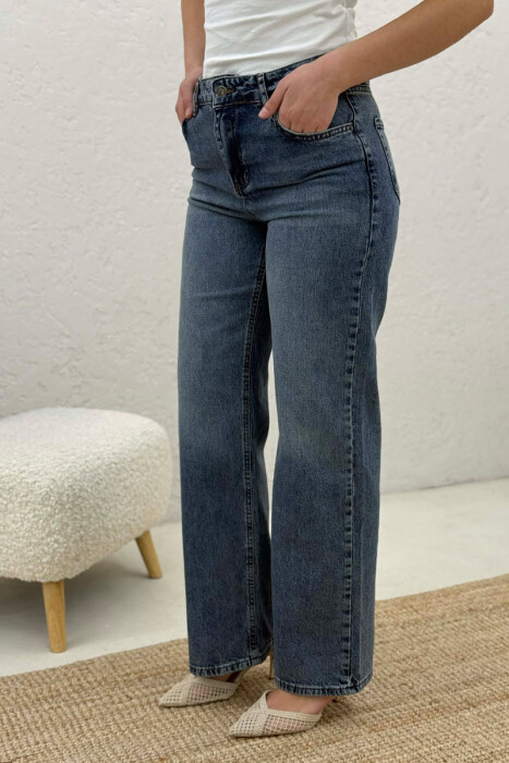 XHINSE TË THJESHTA NJËNGJYRËSHE PËR FEMRA NË NGJYRËN BLU TE ERRET - 3