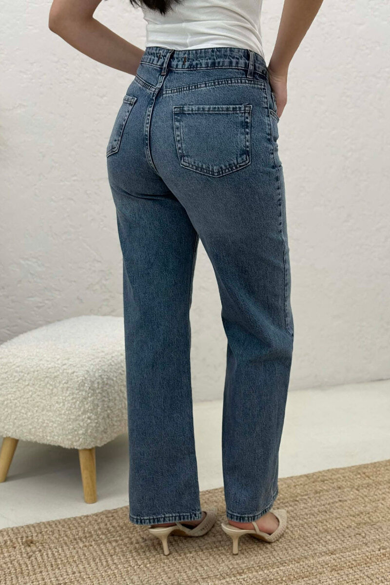 XHINSE TË THJESHTA NJËNGJYRËSHE PËR FEMRA NË NGJYRËN BLU TE ERRET - 4