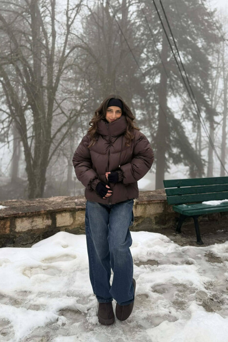 XHUP I THJESHTE NJE NGJYRESH PER FEMRA NE NGJYRE KAFE - 5