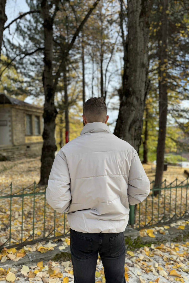 XHUP NJË NGJYRËSH ME BEL TË SHKURTËR PËR MESHKUJ NË NGJYRË GRI TË ZBARDHUR - 4