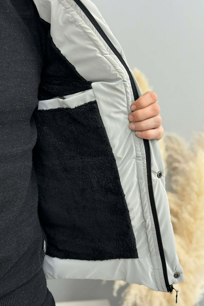 XHUP NJE NGJYRESH ME KAPUÇ DHE PUSH PER MESHKUJ NE NGJYRE GRI - 5