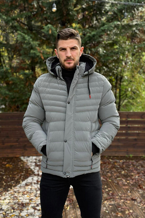 XHUP NJE NGJYRESH ME KAPUÇ PER MESHKUJ NE NGJYRE GRI - 3