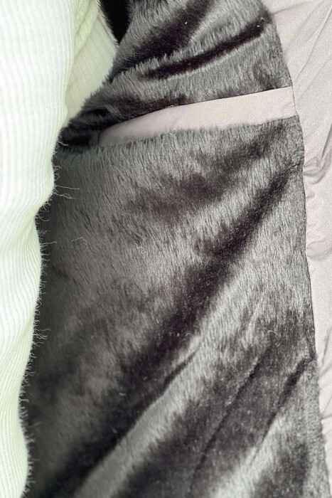 XHUP NJË NGJYRËSH ME KAPUC PËR MESHKUJ NË NGJYRËN GRI E ERRËT - 3