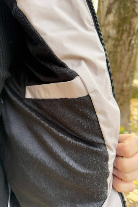 XHUP NJË NGJYRËSH ME PUSH DHE KAPUC PËR MESHKUJ NË NGJYRËN GRI E ZBARDHUR - 4