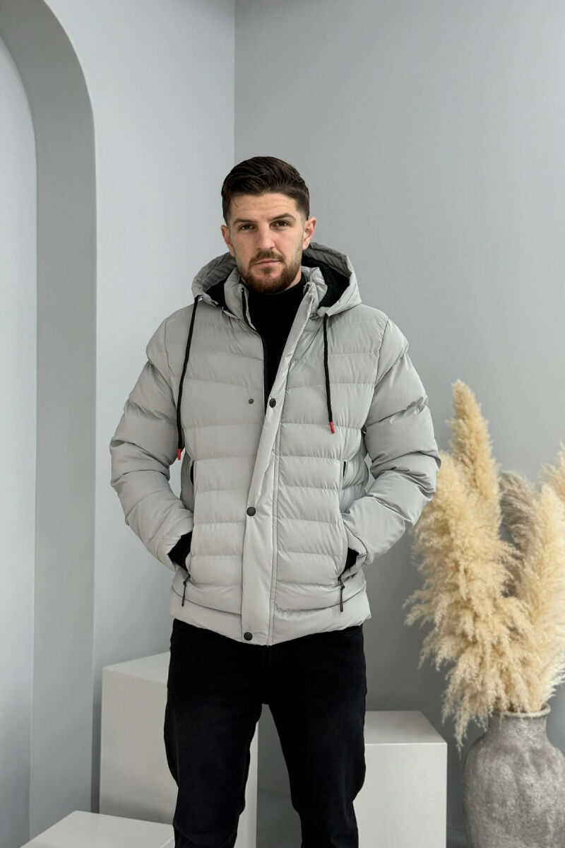 XHUP NJE NGJYRESH ME PUSH DHE ZINXHIR PER MESHKUJ NE NGJYRE GRI - 7