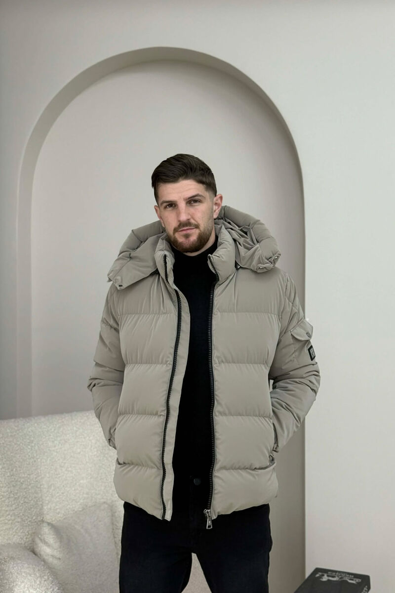 XHUP NJE NGJYRESH ME PUSH PER MESHKUJ NE NGJYRE BEZHE - 6