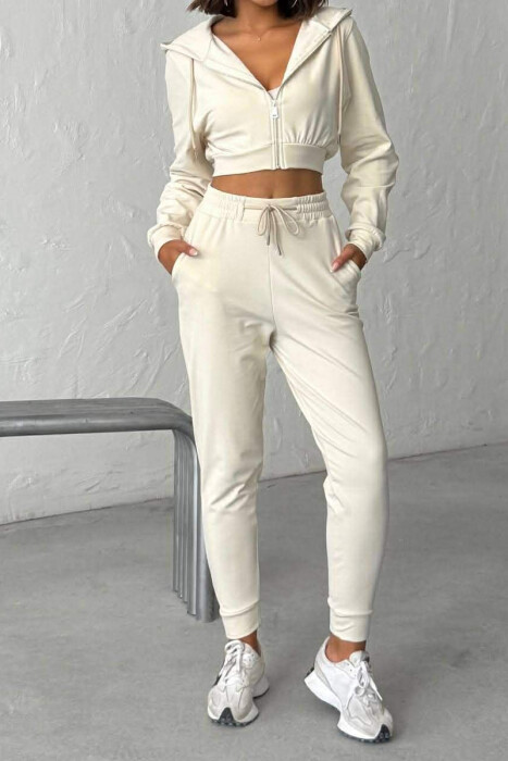 SET XHAKETE ME ZINXHIR + TUTA PER FEMRA NE NGJYRE KREM - KLAUDIO FASHION