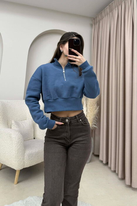 ZIPPER NECK CROPPED FLUFFY WOMEN SWEATSHIRT LIGHTBLUE/BZ 