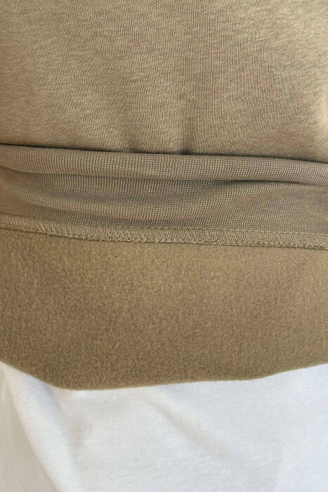 ZIPPER NECK ONE COLOR FLUFFY MEN SWEATSHIRT OLIVE/ULLI - 2