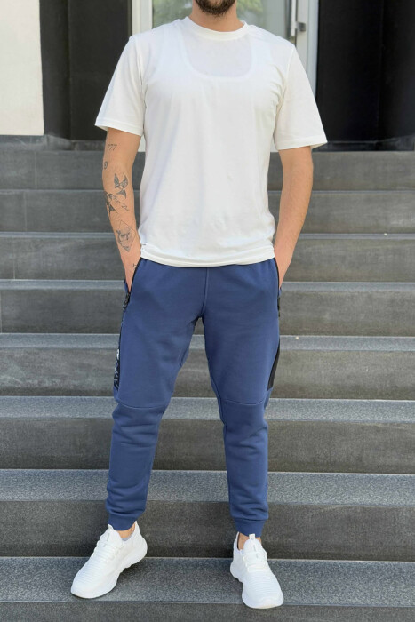 FLUFFY ZIPPER POCKET SIMPLE MEN JOGGERS BLUE/BLU - 2